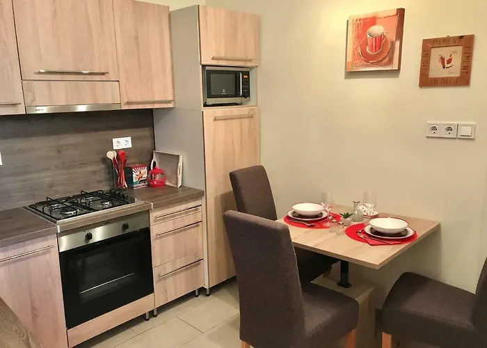 City Apartman 아파트 *